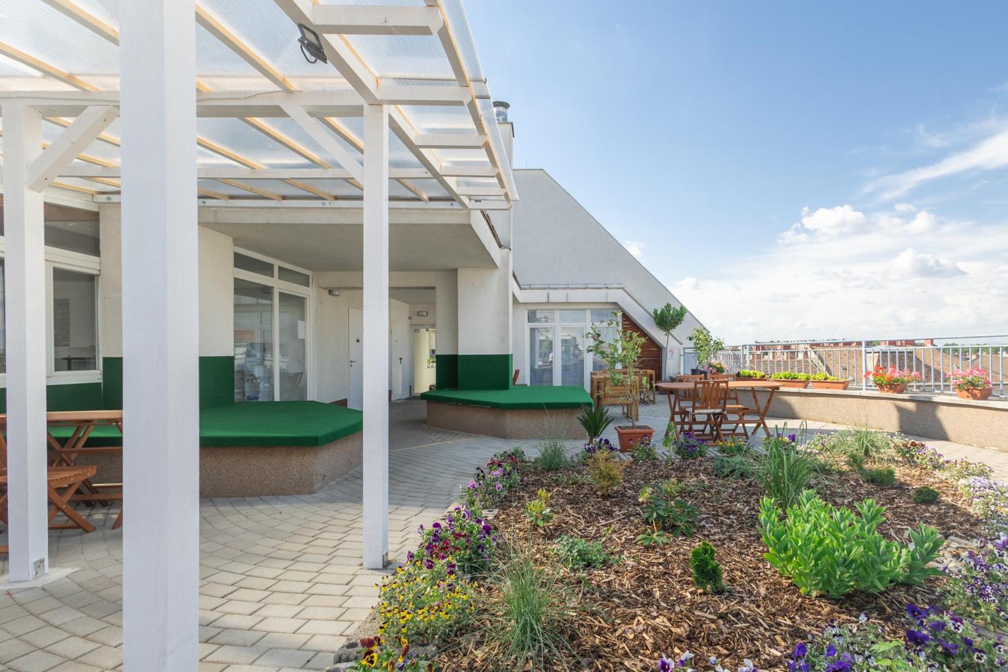 בודפשט Rooftop City Residence With Deep Garage מראה חיצוני תמונה